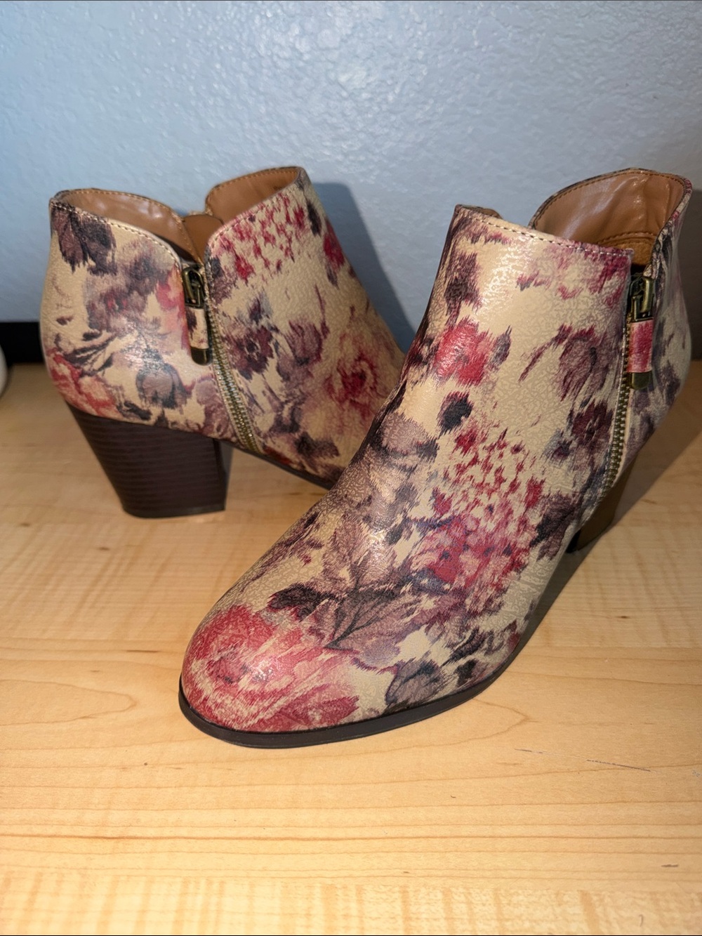Style & Co Masrinaa Floral Beige Ankle Boots Sz 9W